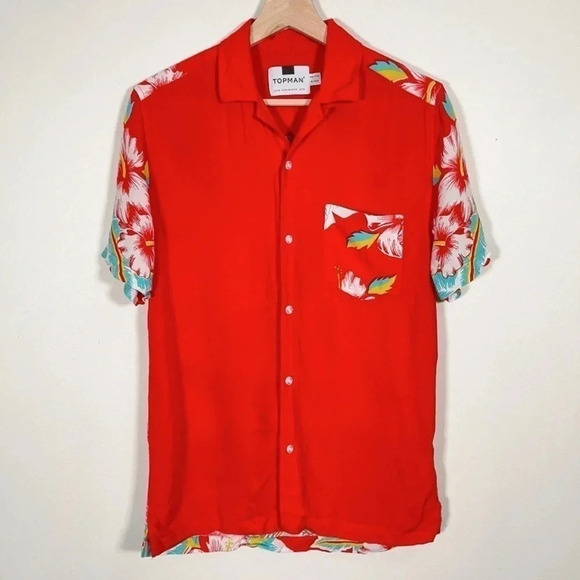 TOPMAN | HAWAII RED  GRAPHIC SHIRT - Picture 2 of 11